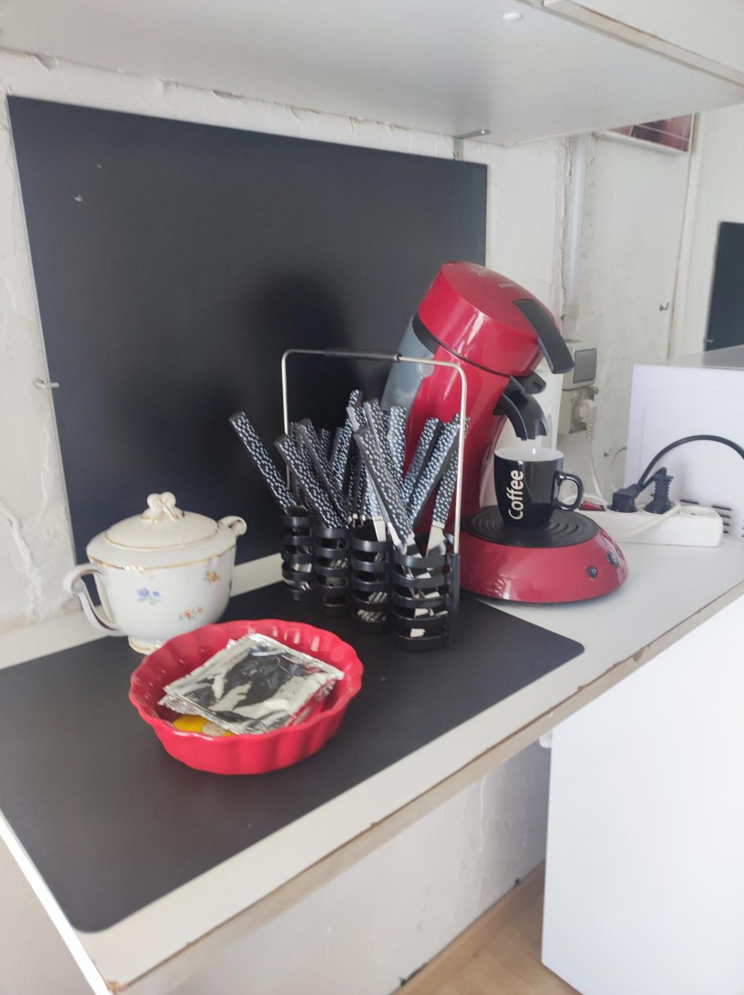 Apartamento Ingrid Mary Nimes Habitación foto